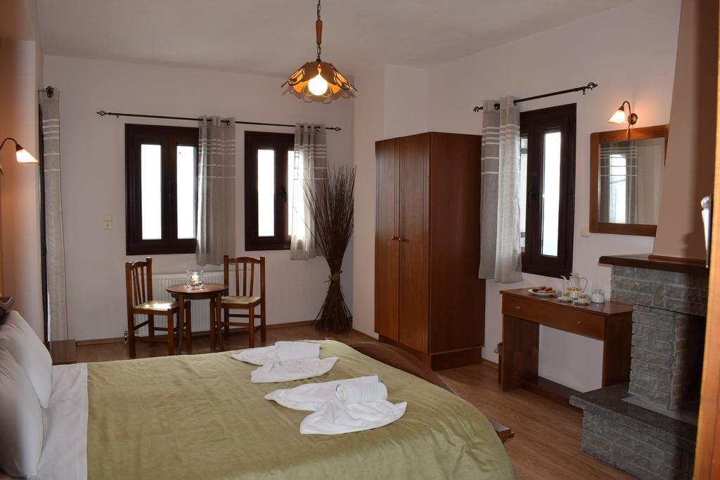 Agnantio Hotel Ioannina Buitenkant foto